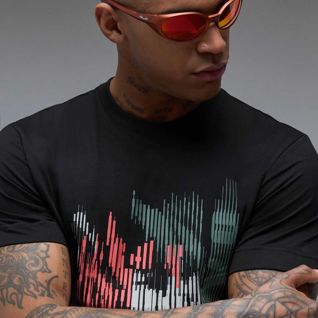 Oakley Hibiscus Camo Tee Pitch Black Póló - Image 2
